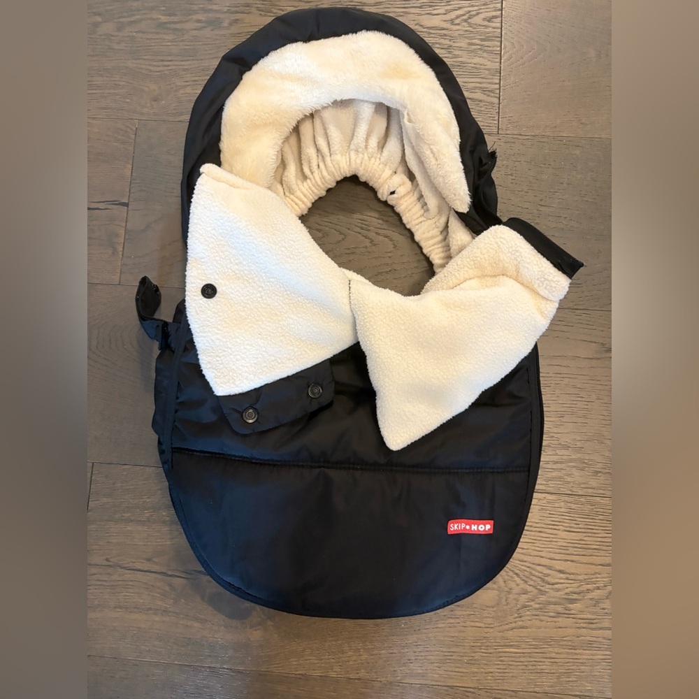 Skip Hop car seat cover EUC retail $98